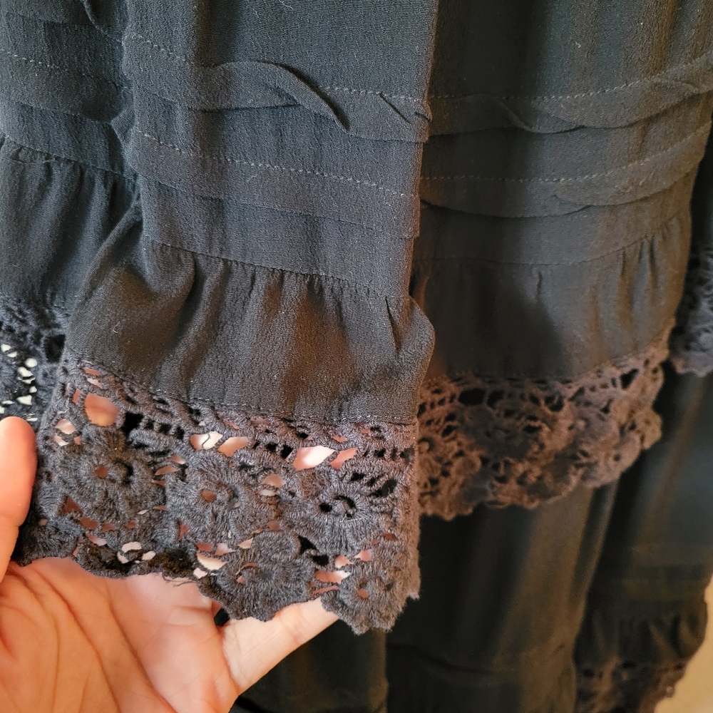 Women's Ruffle Dress - Picture 4 of 5